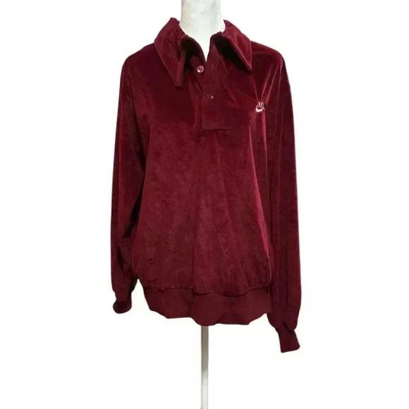 Vintage Nike Women’s XL Red Velour Top‎ - Picture 1 of 8